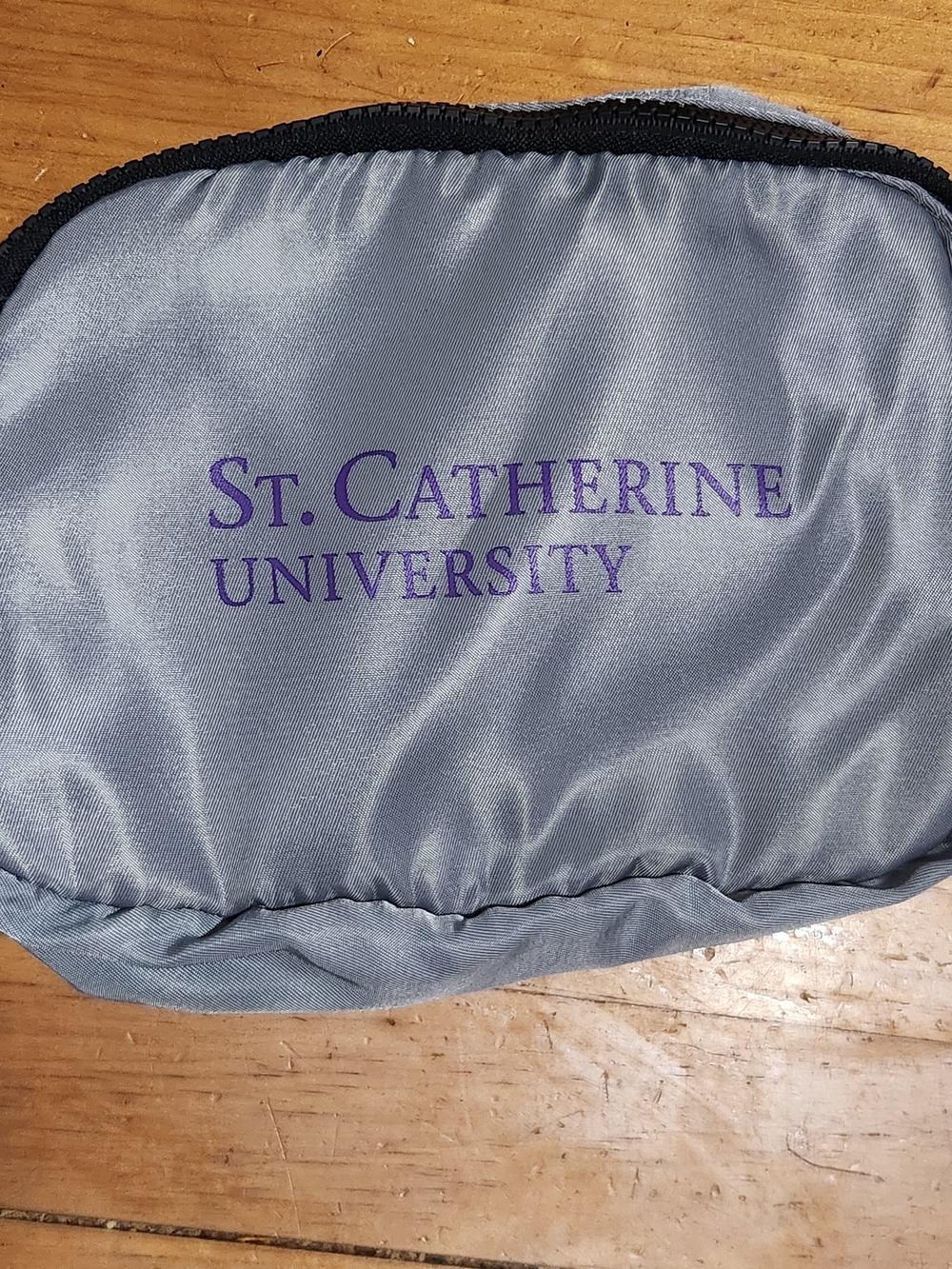 St. Catherine University Gray Crossbosy Bag Fanny Pack Pouch
